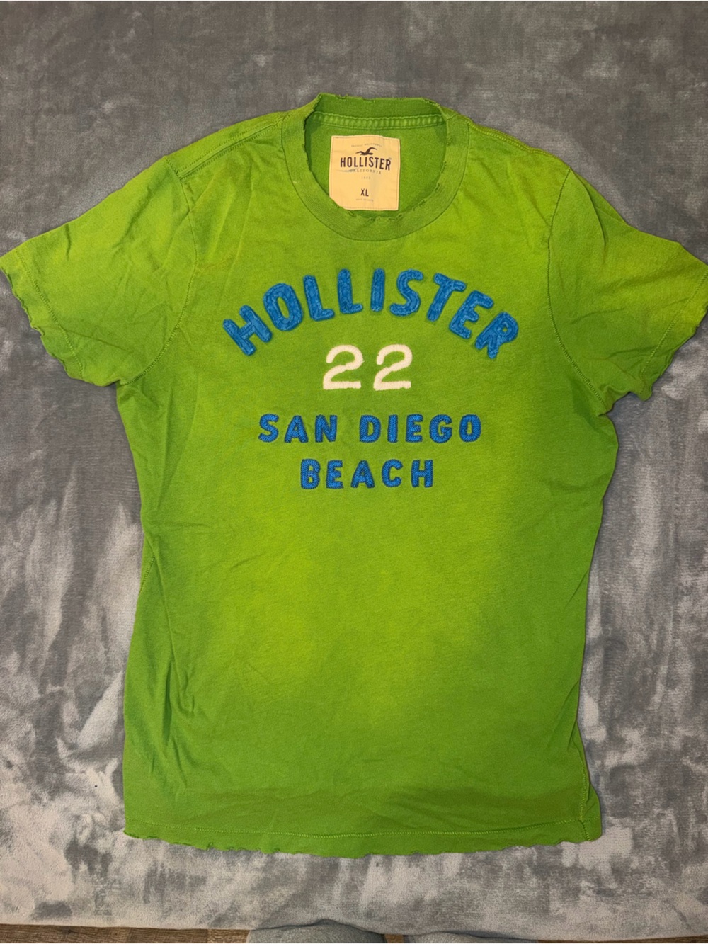Hollister Lime Green Graphic 'San Diego Beach 22' Short Sleeve Tee